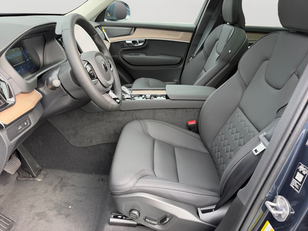 2026 Volvo XC90 Plug-In Hybrid T8 Plus 7 Passenger
