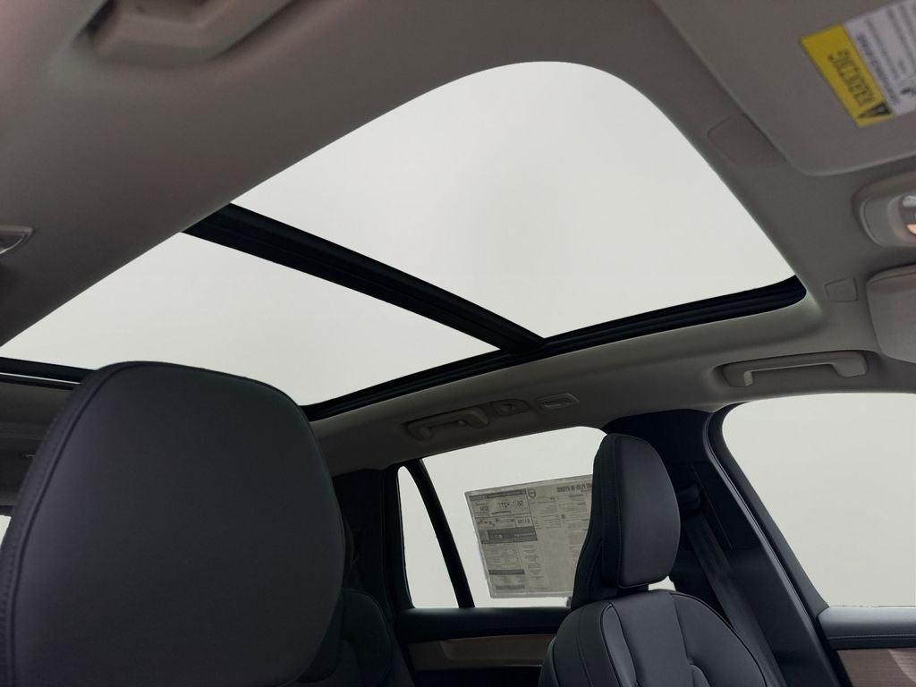 2026 Volvo XC90 Plug-In Hybrid T8 Plus 7 Passenger