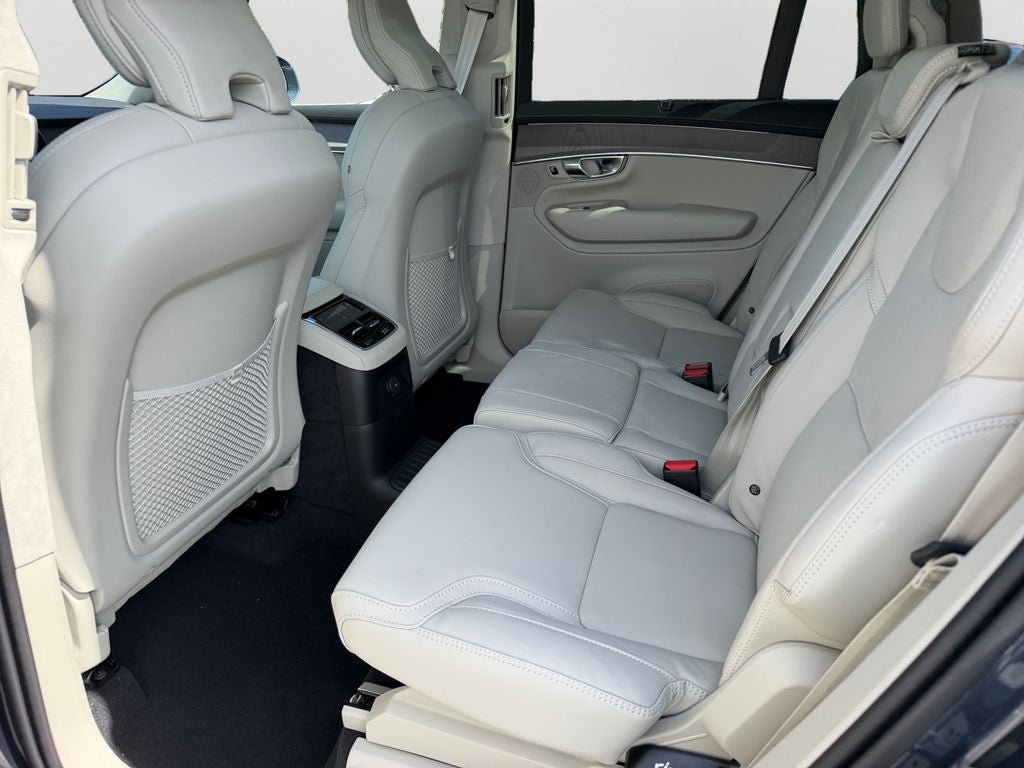 2026 Volvo XC90 Plug-In Hybrid T8 Ultra 7 Passenger