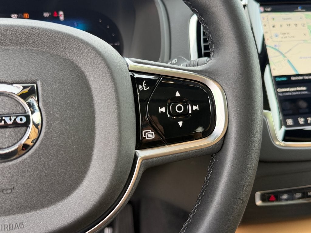 2025 Volvo XC90 Plug-In Hybrid T8 Ultra 7 Passenger