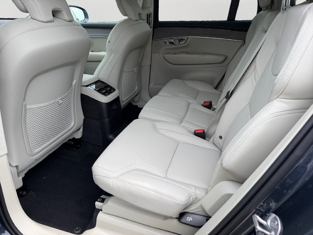 2026 Volvo XC90 Plug-In Hybrid T8 Ultra 7 Passenger