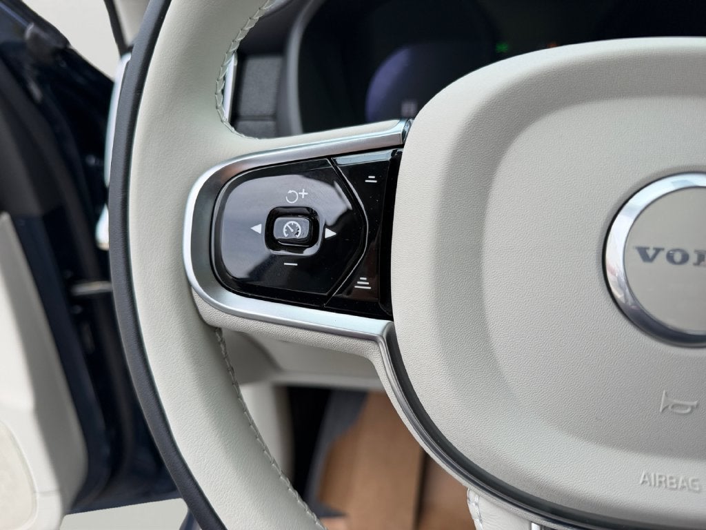 2026 Volvo XC90 Plug-In Hybrid T8 Ultra 7 Passenger