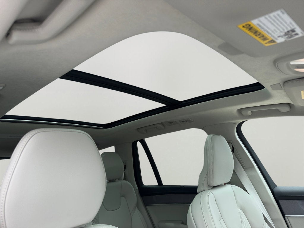 2026 Volvo XC90 Plug-In Hybrid T8 Ultra 7 Passenger