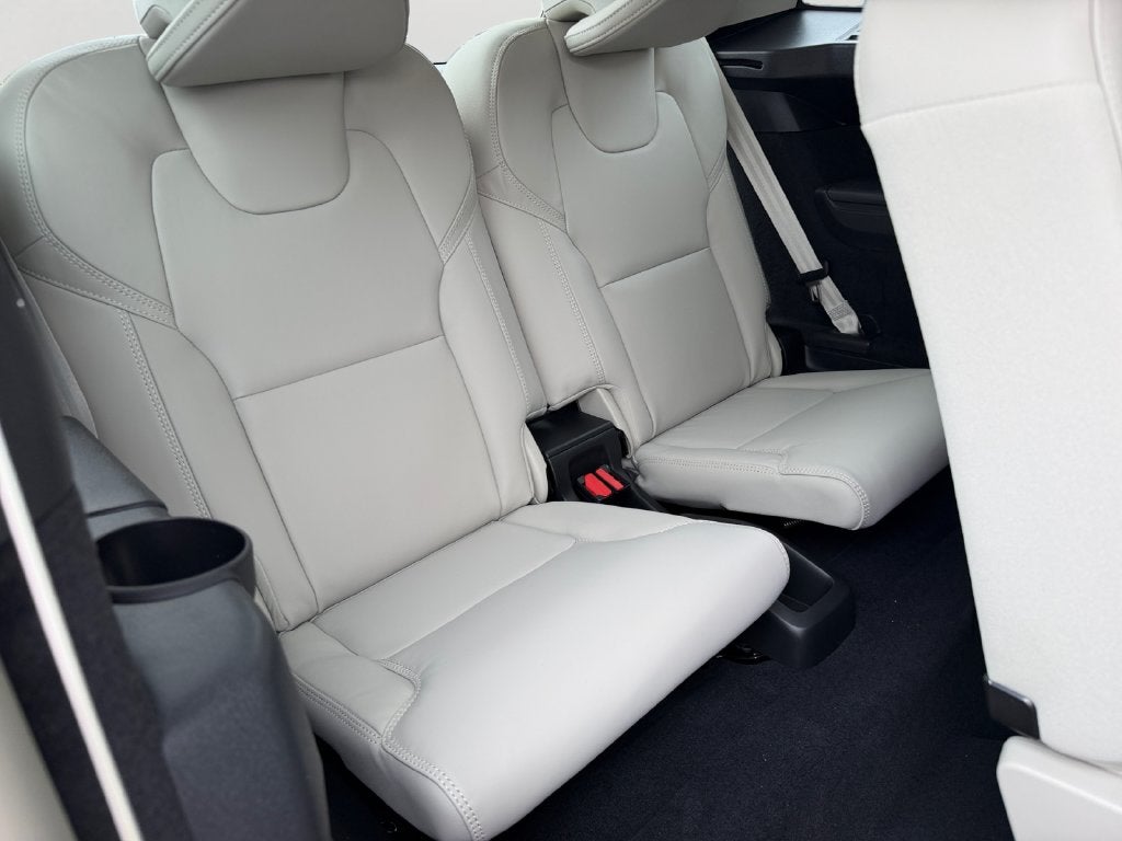 2026 Volvo XC90 Plug-In Hybrid T8 Ultra 7 Passenger