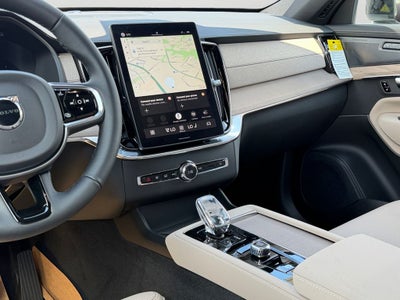 2026 Volvo XC90 Plug-In Hybrid T8 Ultra
