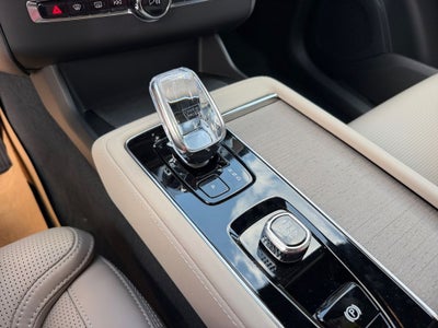2026 Volvo XC90 Plug-In Hybrid T8 Ultra