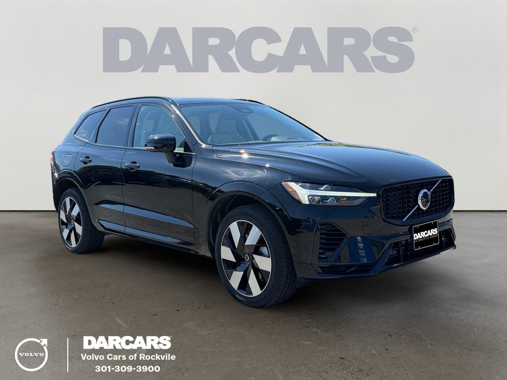 2025 Volvo XC60 Plug-In Hybrid T8 Plus