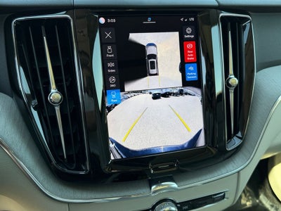 2025 Volvo XC60 Plug-In Hybrid T8 Plus