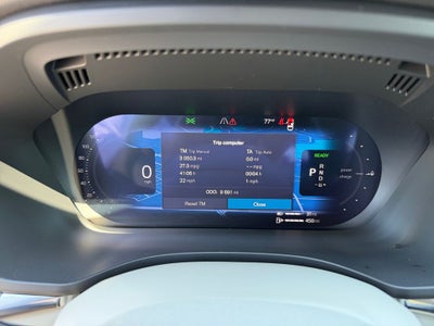 2025 Volvo XC60 Plug-In Hybrid T8 Plus