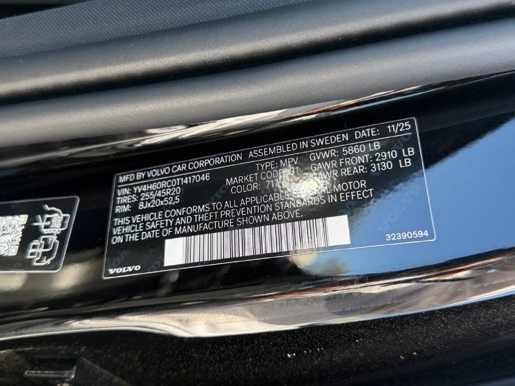 2026 Volvo XC60 Plug-In Hybrid T8 Plus