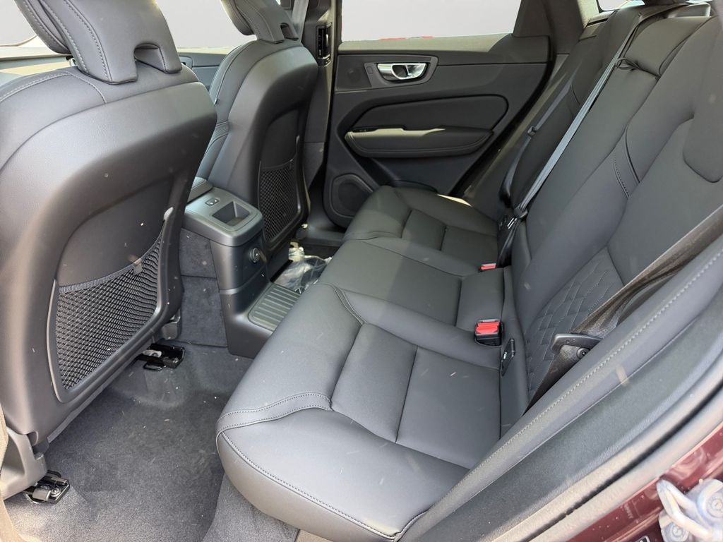 2026 Volvo XC60 Plug-In Hybrid T8 Plus