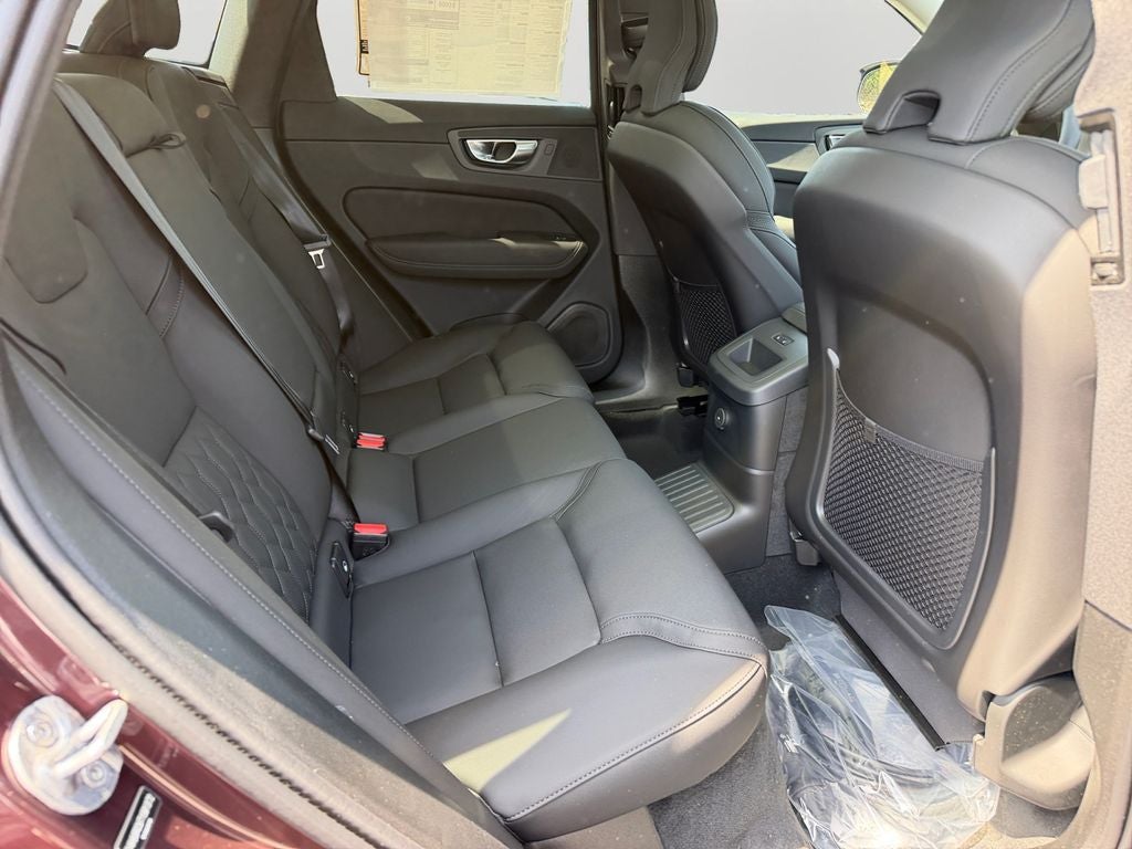 2026 Volvo XC60 Plug-In Hybrid T8 Plus