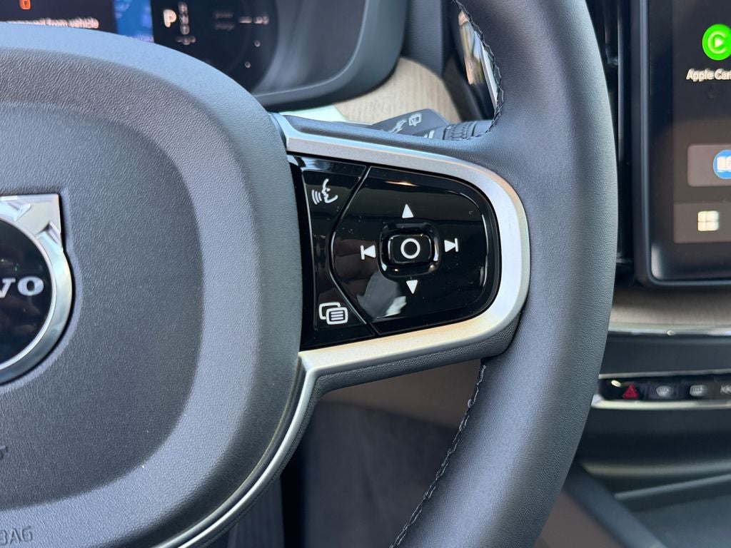 2026 Volvo XC60 Plug-In Hybrid T8 Plus