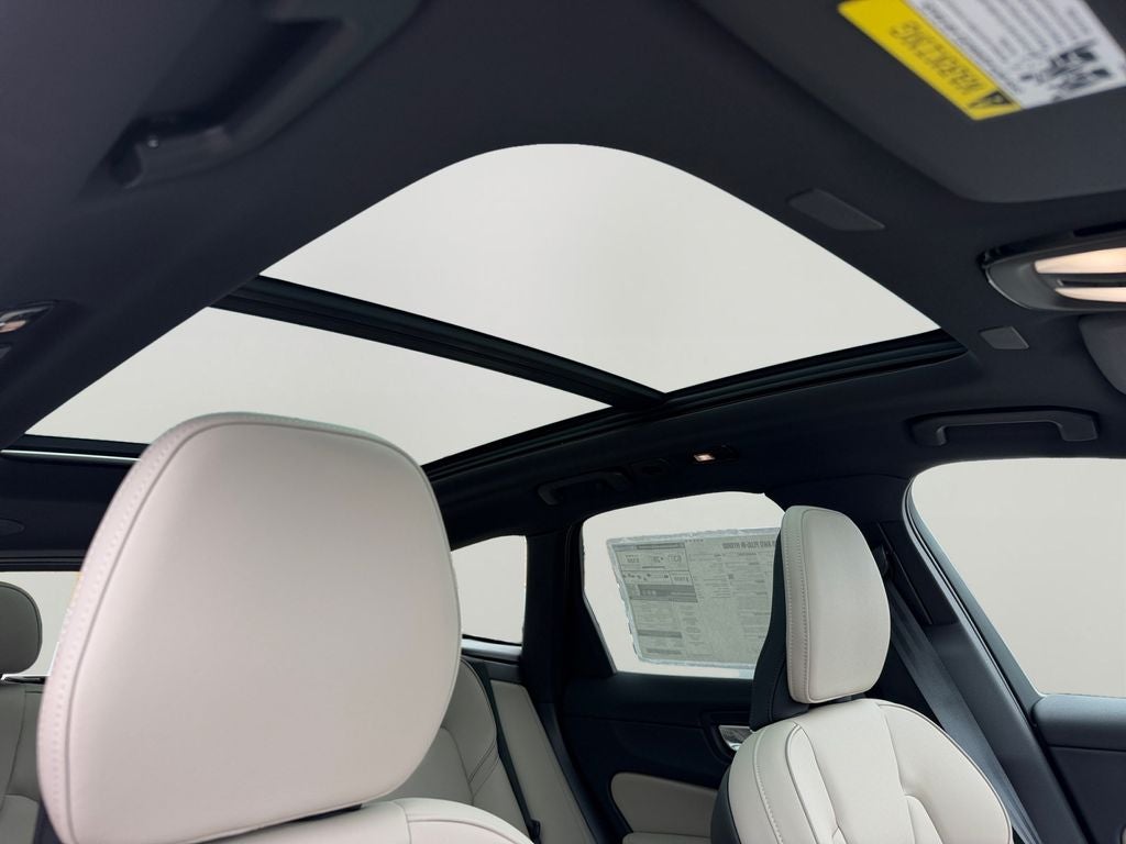 2026 Volvo XC60 Plug-In Hybrid T8 Plus