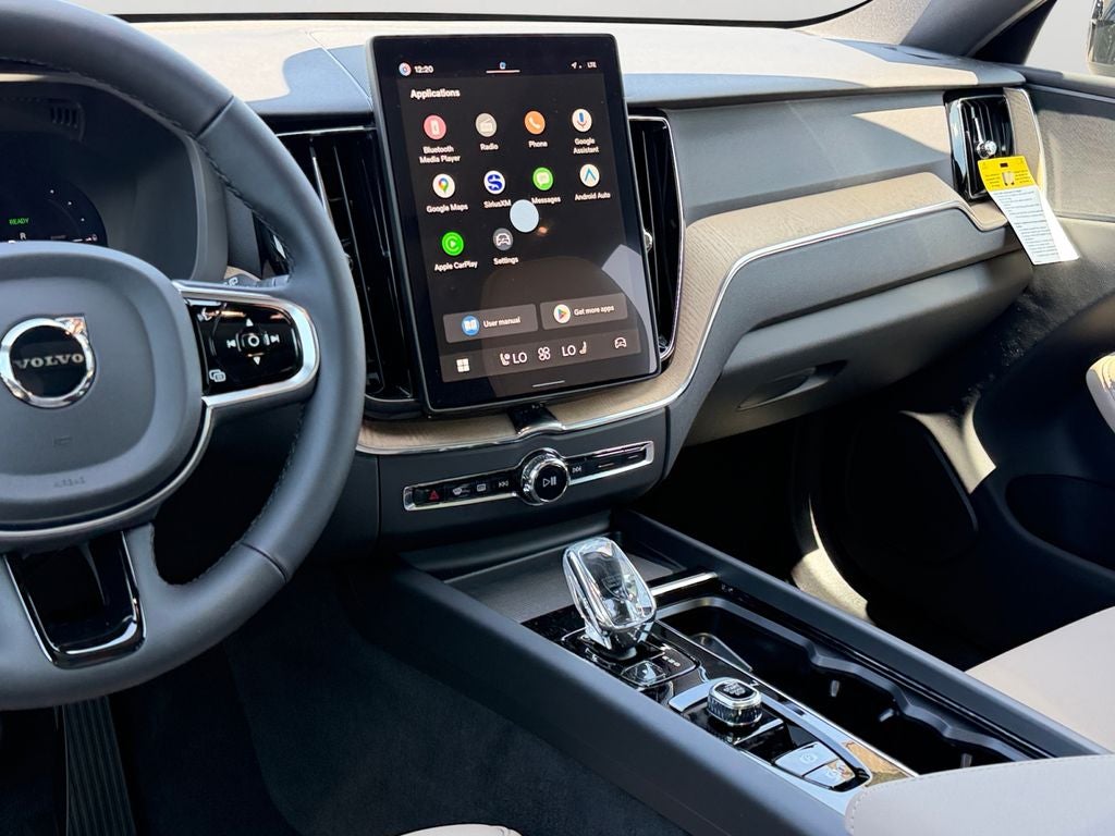 2026 Volvo XC60 Plug-In Hybrid T8 Core