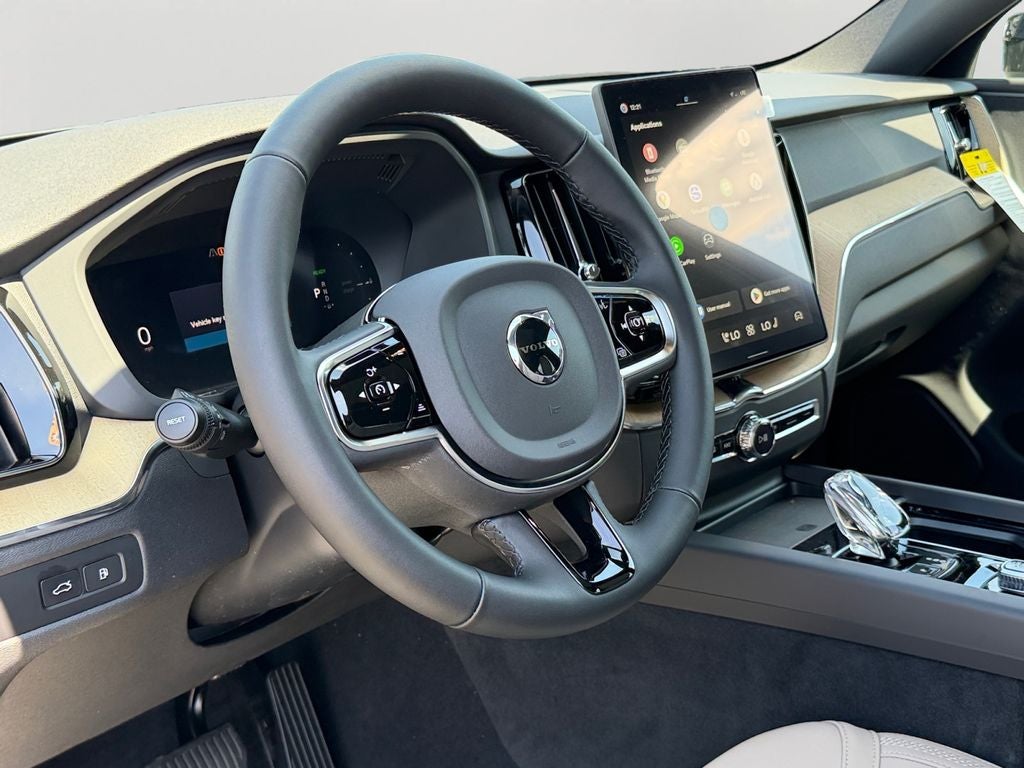 2026 Volvo XC60 Plug-In Hybrid T8 Core