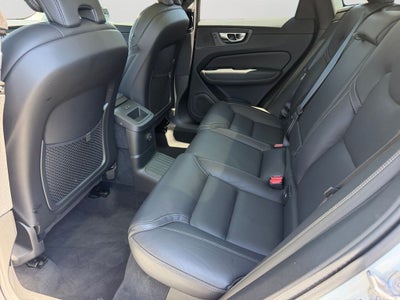 2025 Volvo XC60 Plug-In Hybrid T8 Ultra