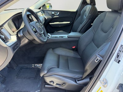 2025 Volvo XC60 Plug-In Hybrid T8 Ultra
