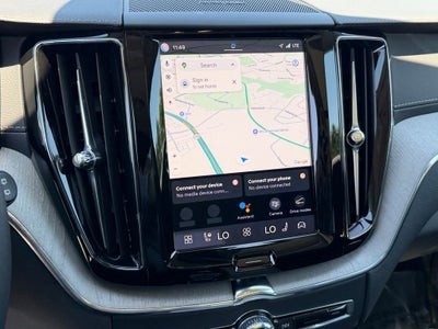 2025 Volvo XC60 Plug-In Hybrid T8 Ultra