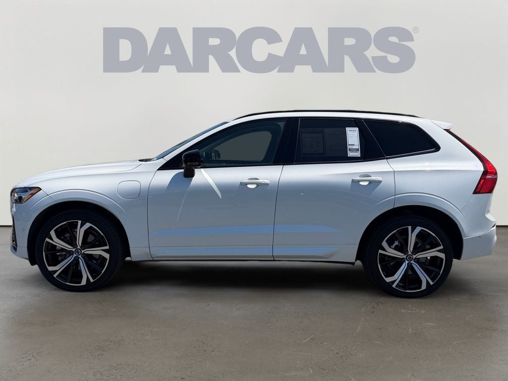 2025 Volvo XC60 Plug-In Hybrid T8 Ultra