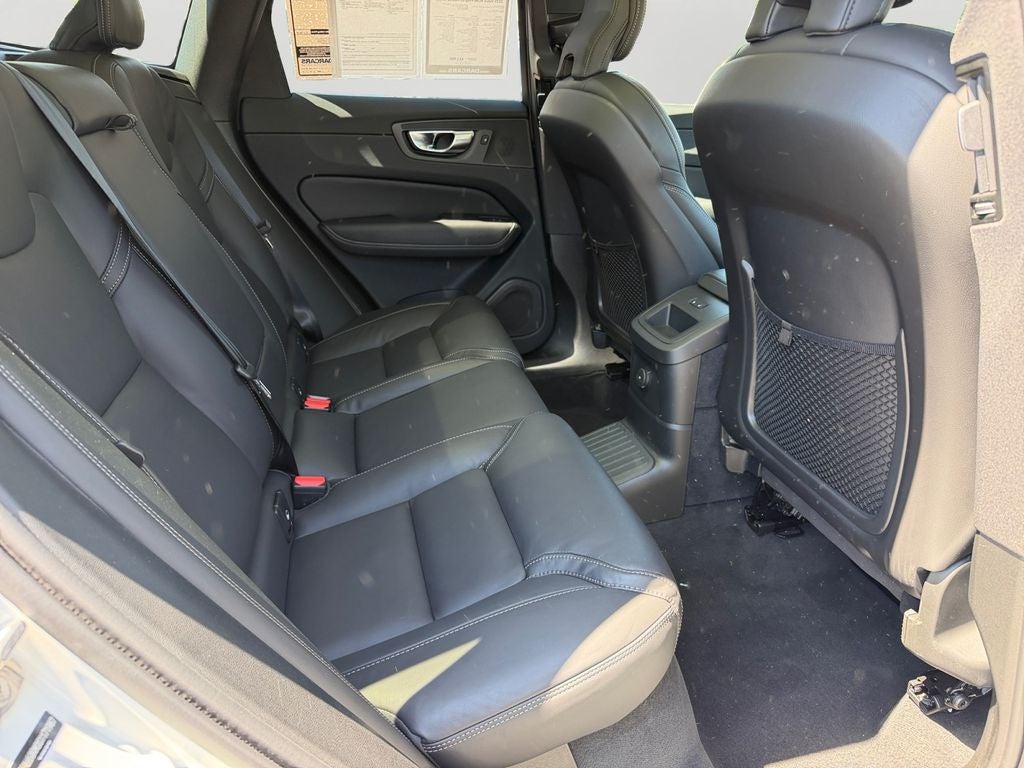 2025 Volvo XC60 Plug-In Hybrid T8 Ultra