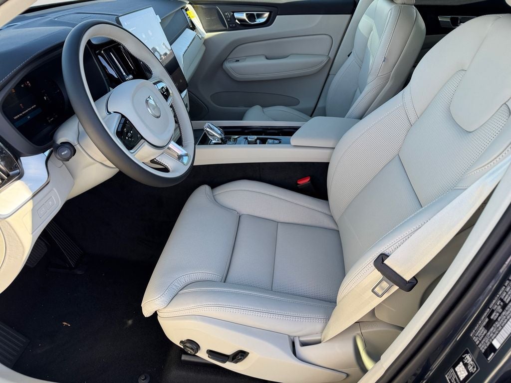 2026 Volvo XC60 Plug-In Hybrid T8 Ultra