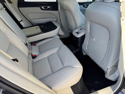 2026 Volvo XC60 Plug-In Hybrid T8 Ultra