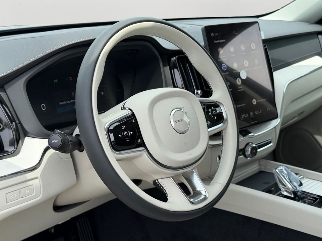 2026 Volvo XC60 Plug-In Hybrid T8 Ultra