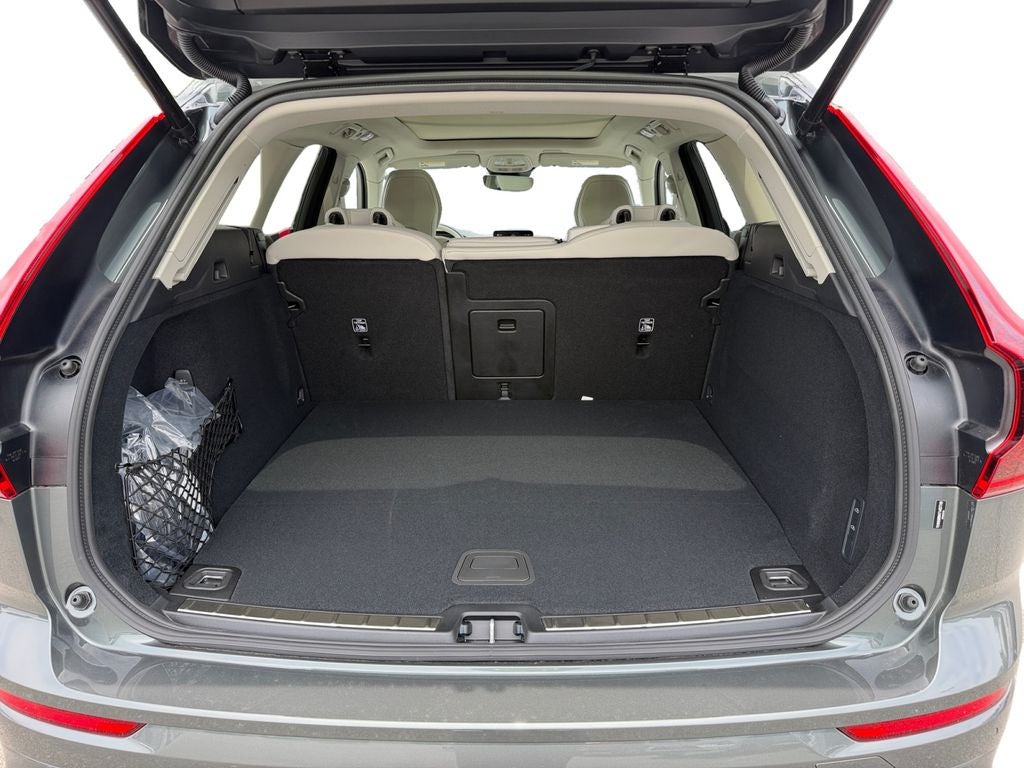 2026 Volvo XC60 Plug-In Hybrid T8 Ultra