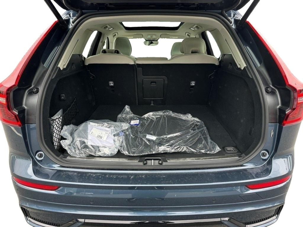 2026 Volvo XC60 Plug-In Hybrid T8 Ultra