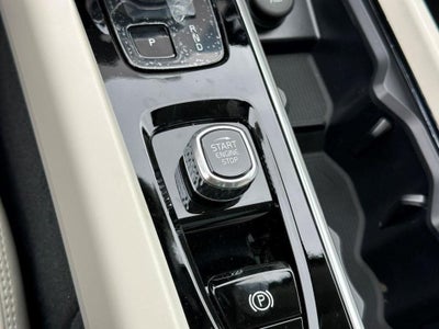 2026 Volvo XC60 Plug-In Hybrid T8 Ultra