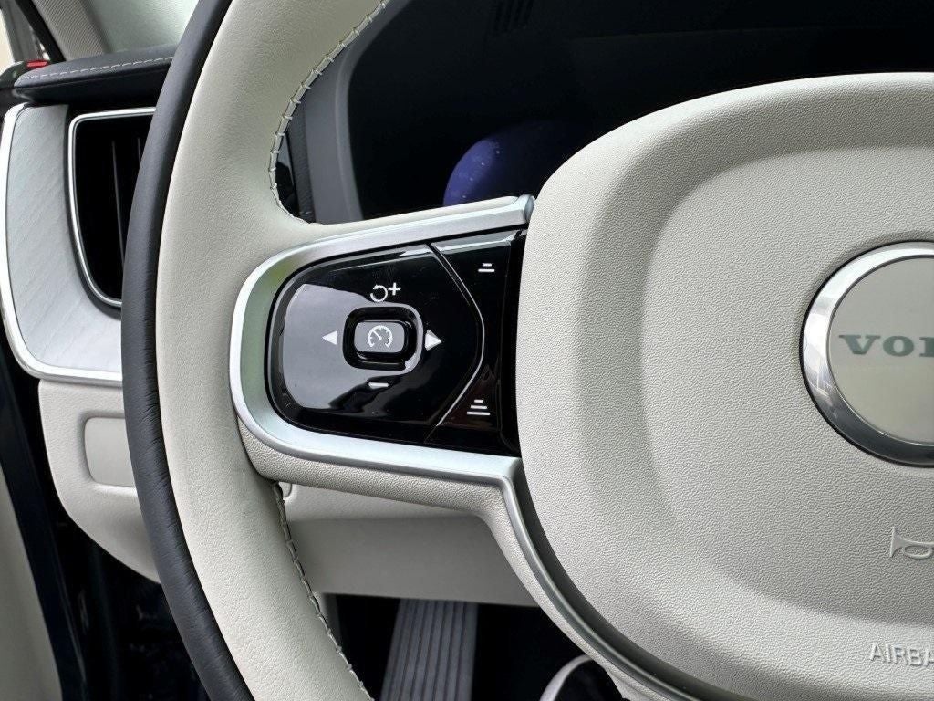 2026 Volvo XC60 Plug-In Hybrid T8 Ultra