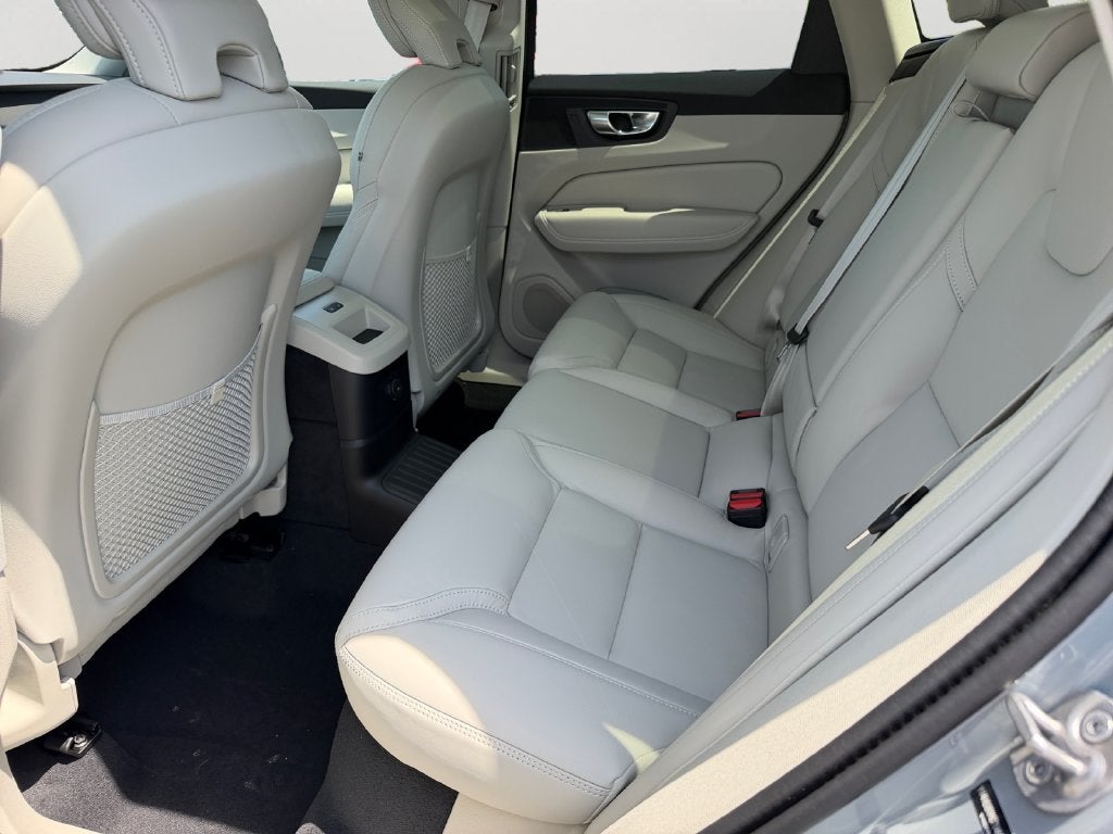 2026 Volvo XC60 Plug-In Hybrid T8 Ultra