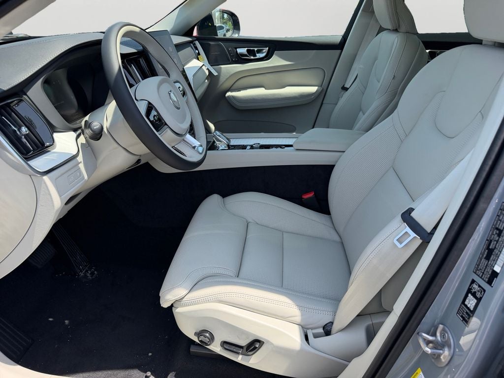 2026 Volvo XC60 Plug-In Hybrid T8 Ultra