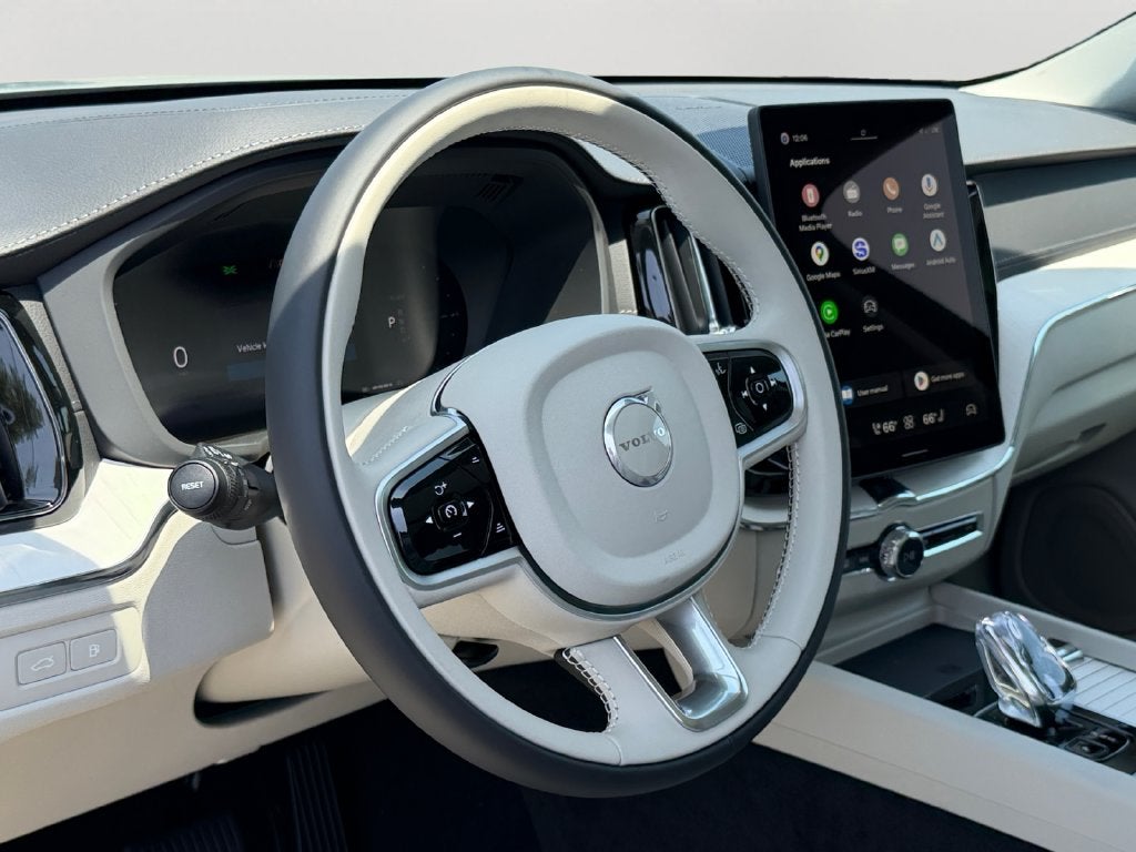 2026 Volvo XC60 Plug-In Hybrid T8 Ultra