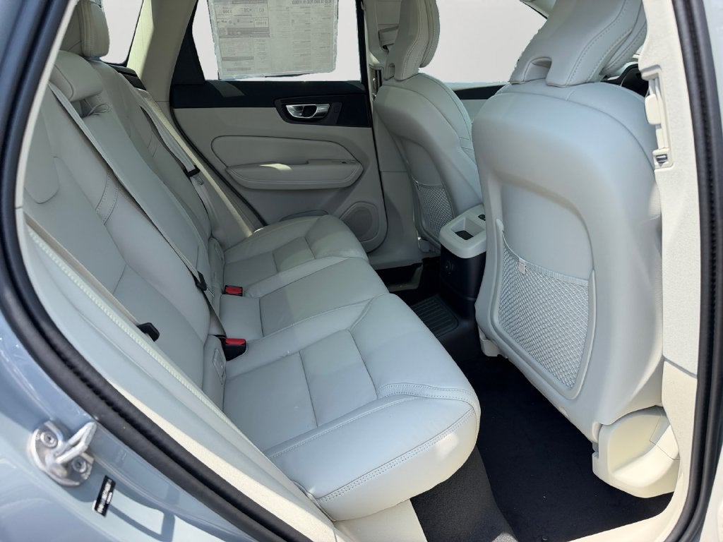 2026 Volvo XC60 Plug-In Hybrid T8 Ultra