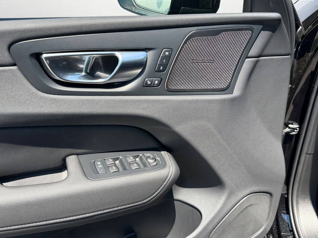2026 Volvo XC60 Plug-In Hybrid T8 Ultra