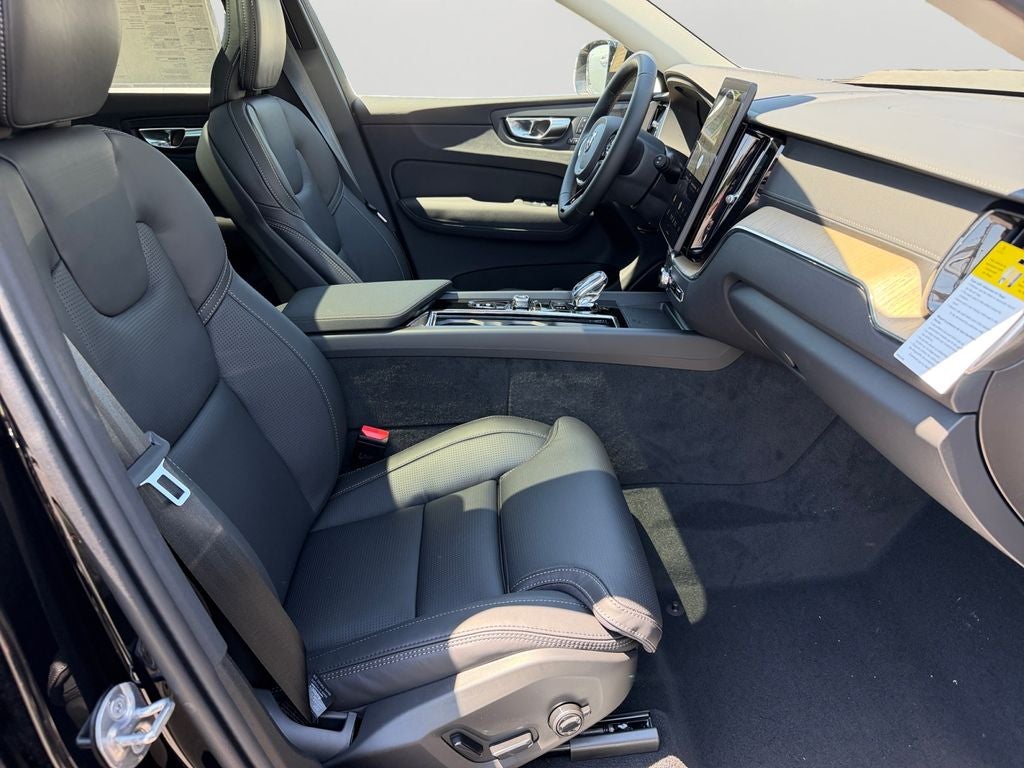 2026 Volvo XC60 Plug-In Hybrid T8 Ultra