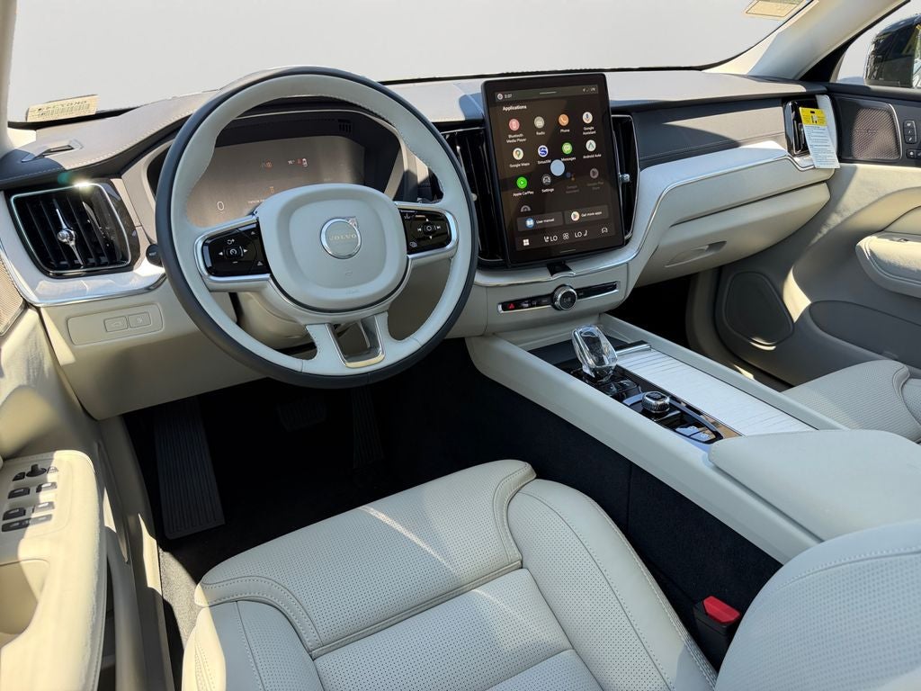 2026 Volvo XC60 Plug-In Hybrid T8 Ultra