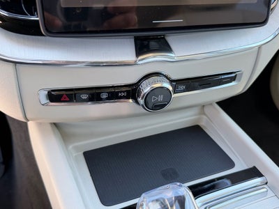 2026 Volvo XC60 Plug-In Hybrid T8 Ultra
