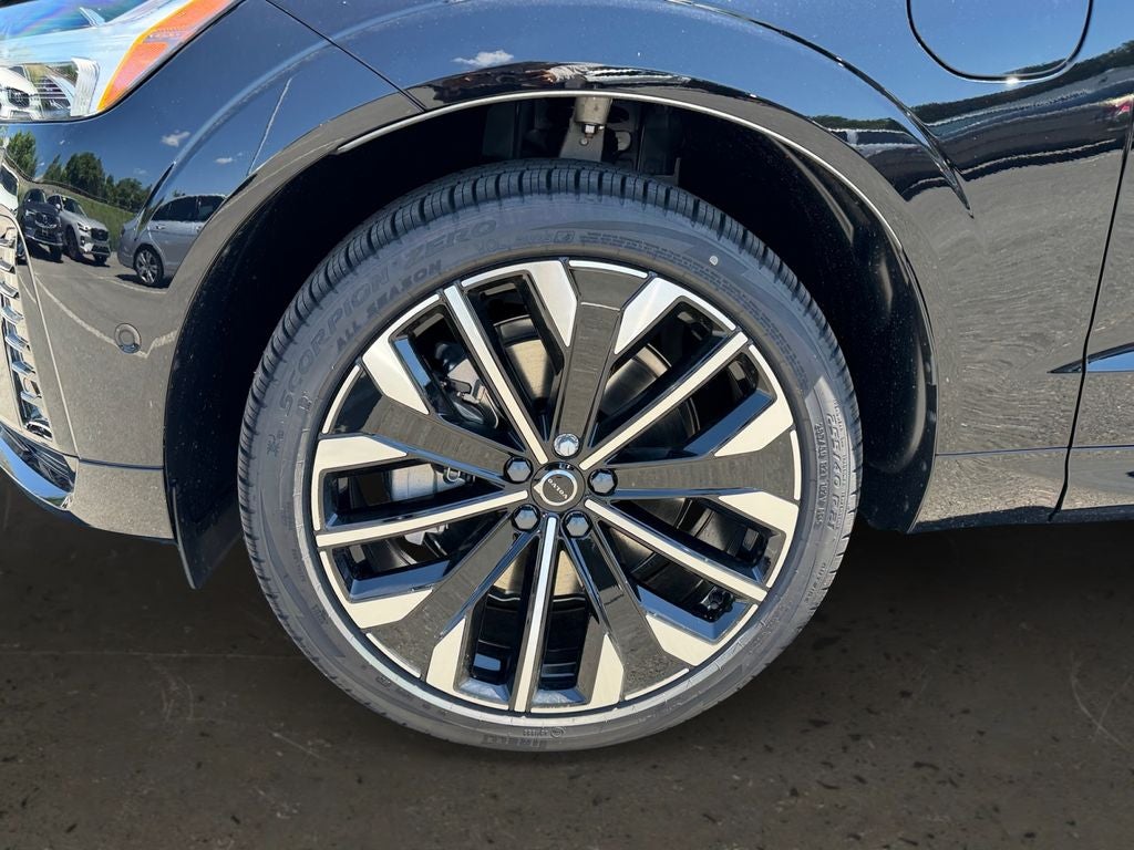 2026 Volvo XC60 Plug-In Hybrid T8 Ultra