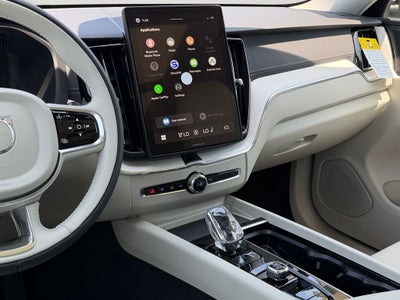 2026 Volvo XC60 Plug-In Hybrid T8 Ultra