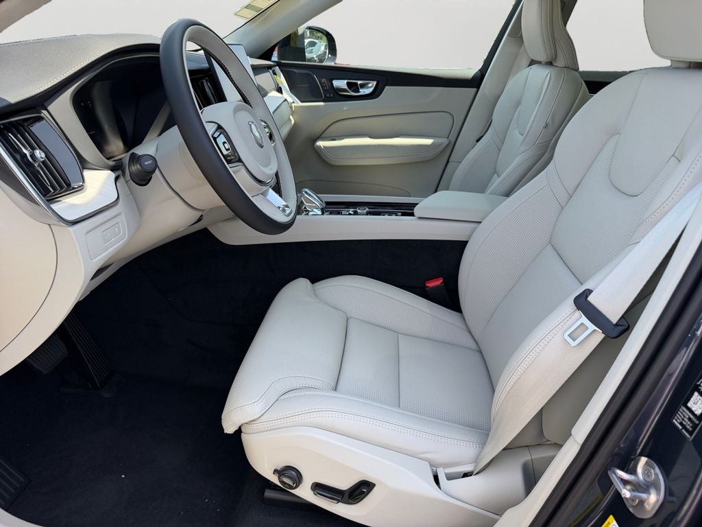 2026 Volvo XC60 Plug-In Hybrid T8 Ultra