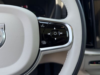 2026 Volvo XC60 Plug-In Hybrid T8 Ultra