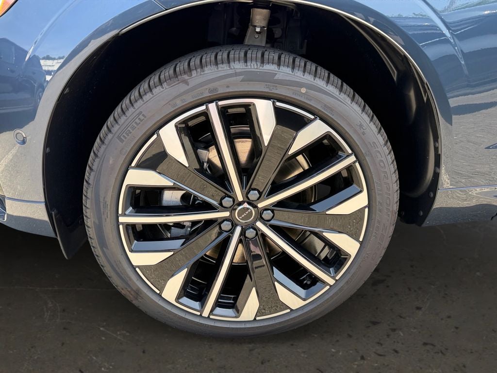 2026 Volvo XC60 Plug-In Hybrid T8 Ultra