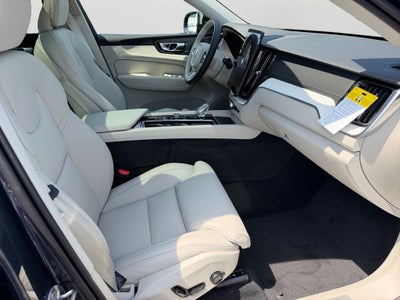 2026 Volvo XC60 Plug-In Hybrid T8 Ultra