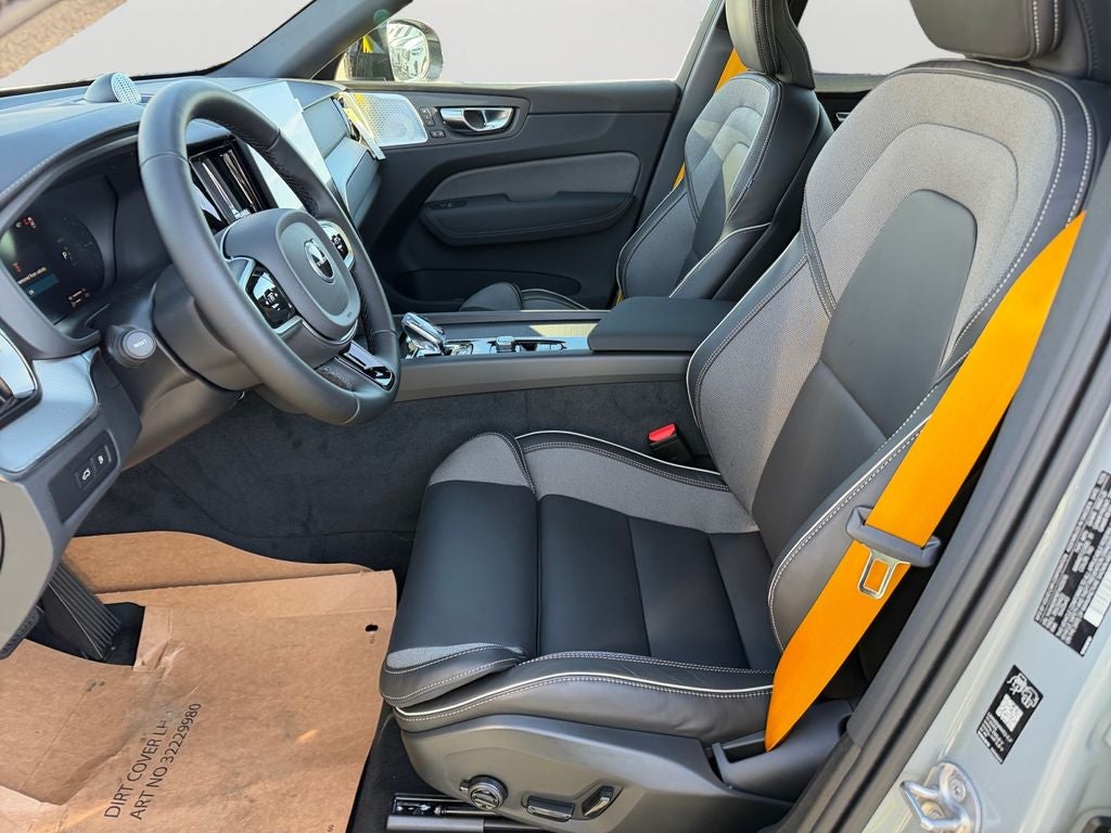 2026 Volvo XC60 Plug-In Hybrid T8 Polestar Engineered