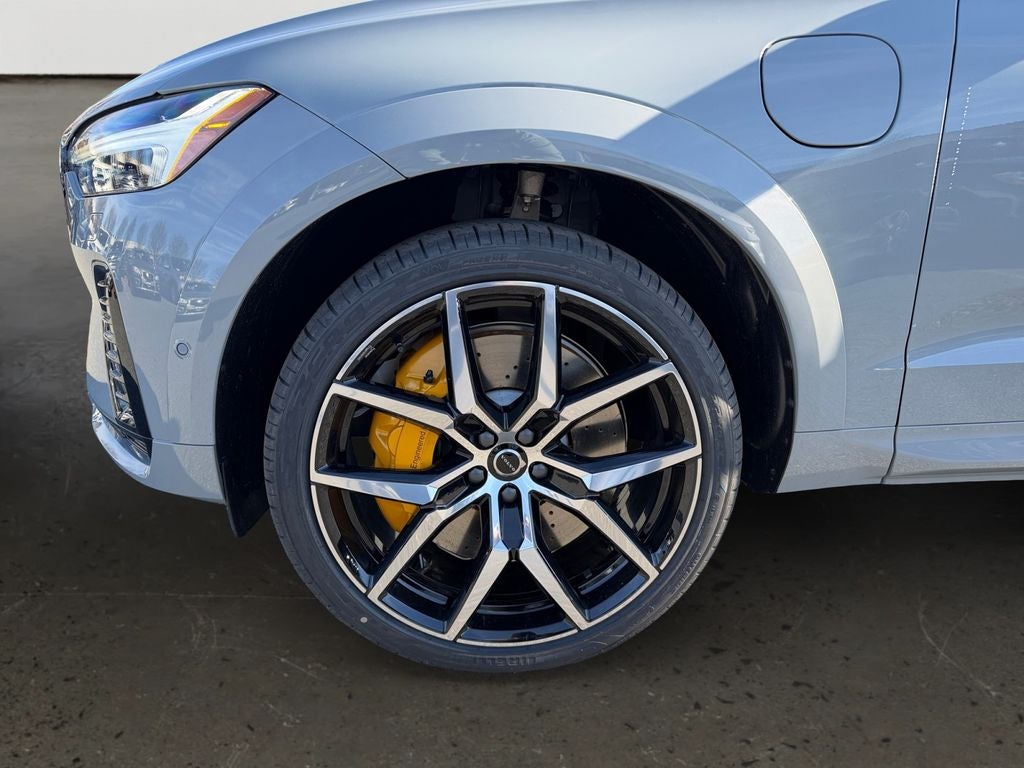 2026 Volvo XC60 Plug-In Hybrid T8 Polestar Engineered