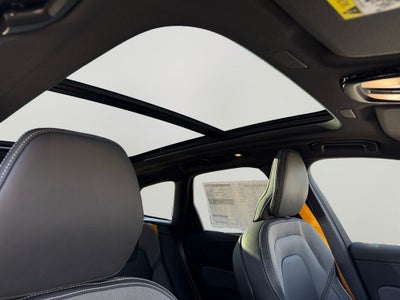 2026 Volvo XC60 Plug-In Hybrid T8 Polestar Engineered