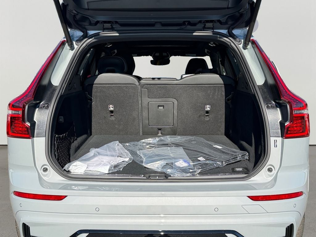 2026 Volvo XC60 Plug-In Hybrid T8 Polestar Engineered